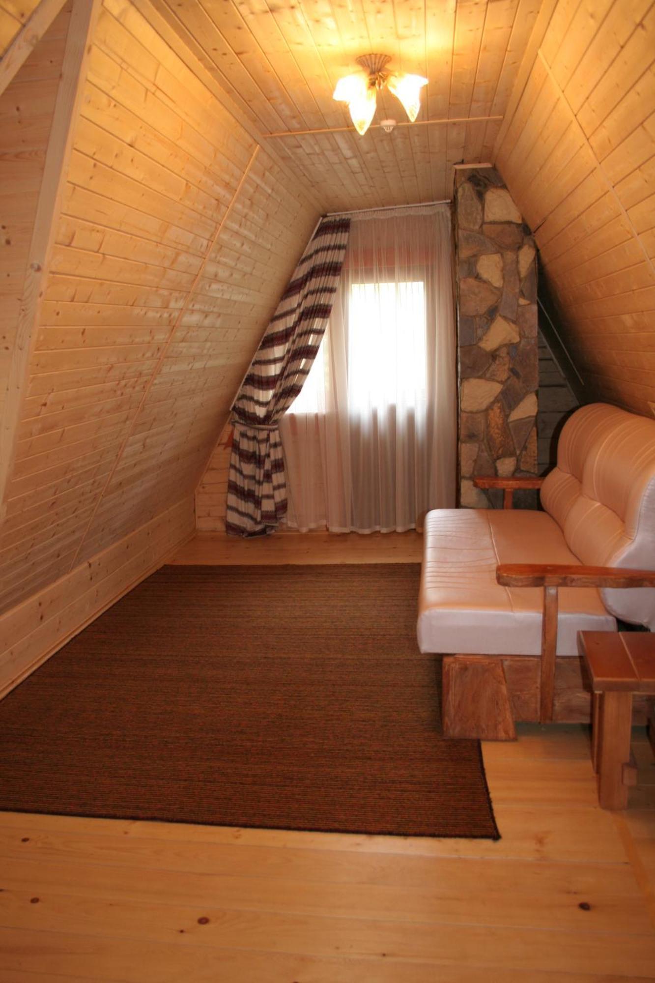 On Dovbush Path Hotel Яремче Екстериор снимка